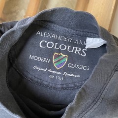 Vintage Alexander Julian Colours T-Shirt Modern Classics Pocket Tee