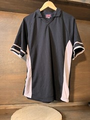 VANGELIS MENS V NECK BLACK PULLOVER SHIRT COLLAR EUC SIZE LARGE ILLUSION SIDES