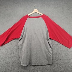 Champion shirt Men’s XL Sports Baseball Shirt Gray and Red 3/4 sleeve Raglan
