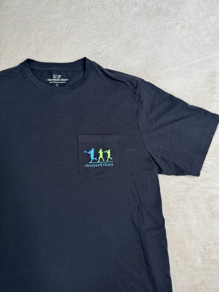 Vineyard Vines Navy Lacrosses Print Pocket Crew Neck Men’s L Short Sleeve Tee