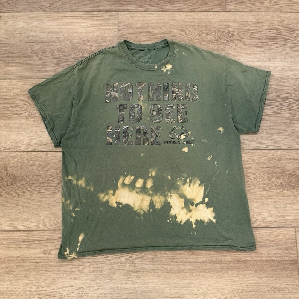Realtree Nothing To See Here Bleach Distressed Hunting Graphic Tee XL