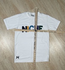 Niche Brand Tee White Raised Letter Print Men’s Size S