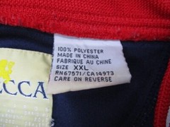 Vtg Mecca Mens T-Shirt Sz 2XL Y2K Blue Red V Neck Short Sleeve Jersey Spell Out