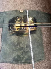 The Mountain Mens T-shirt Vintage 1999 Green “Roaming Cows” Leather Tag Size XL
