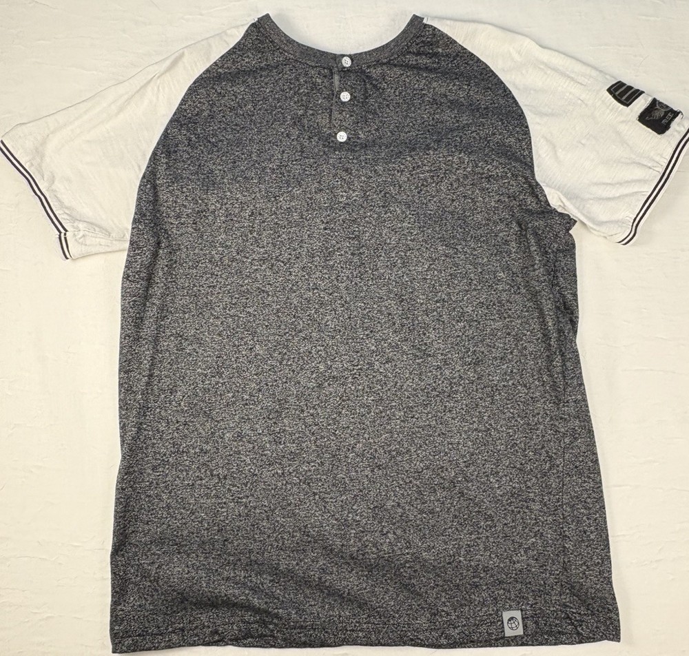 Free Planet Men’s L Gray with White Sleeve Military Style Decal T-Shirt Cotton