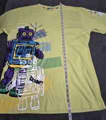 Y2K Request Brand T Shirt “robot” With Embroidered Lettering Yellow/green XL