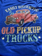 Easily Distracted By Old Pickup Trucks Classic Cars T-Shirt Sz XL 23” W x 28”H