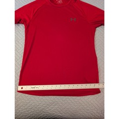 NWT Under Armour UA Tech 2.0 Men’s Red Short Sleeve Shirt (0927)
