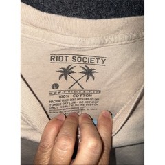 riot society Cream Tee with Embroidered Floral Kanji
