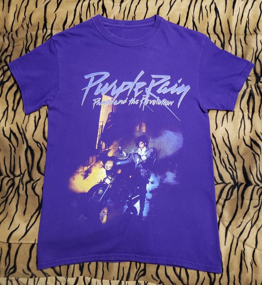 Women’s Purple Prince & The Revolution Purple Rain T-Shirt Size S EUC