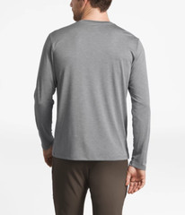 The North Face Men’s HyperLayer L/S CREW Long Sleeve Shirt G1245