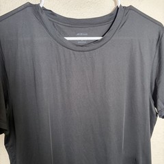 Uniqlo T-Shirt Men’s Medium Crew Neck Airism Lightweight Short Sleeve Solid