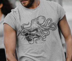 Octopus Playing Guitar Shirt Men’s Funny Shirt Musician T-Shirt Gift Guitarist