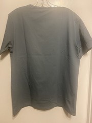 Men’s Gray Stretch Deep Scoop Neck T-Shirt Flap Pocket Boxy FIt Size Small NWOT
