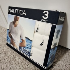 Nautica Men’s 3 Pack V-Neck Logo SuperSoft White T-Shirts Size Small New w/Tag