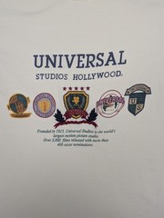 Vtg 90’s Y2K Universal Studios Hollywood Embroidered Cream T-Shirt Size M Slim