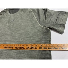Gymshark Mens Green Graphic Workout Shirt Size Large