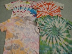 Lot of 4 Men’s Small Tie Dye T Shirts Varied Style, Brand, Pattern