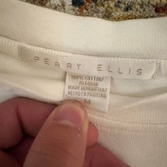 Perry Ellis white t-shirt Size M short sleeve