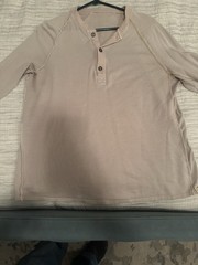 One Golden Thread Long Steve Henley Men’s Xsmall Super Soft