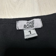 One Bone Men’s T-shirt Size 1 XL Black Short Sleeve Classic Casual V Neck