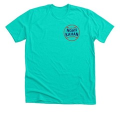 HOT Noah Kahan Chicago Merch T-shirt reprint 2slides