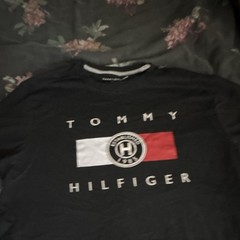 Tommy Hilfiger Men’s Black Logo Graphic Print Crew Neck T-Shirt Short Sleeve L