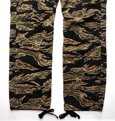 2017 STUSSY ~SEERSUCKER~ TIGER CAMO CARGO PANTS 28/30 wtaps/fuct/bdu/beach/gear