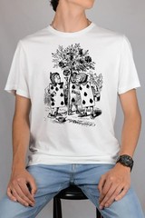 Retro Painting The Roses Red, Alice in Wonderland Shirt
