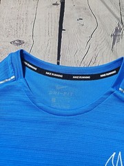 Nike Breathe Men’s Short Sleeve Tee Shirt Medium Polyester Blue CN8465-435
