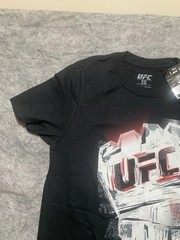 2021 UFC Mens the Glove T-shirt Officially Licensed Size Small Black New NWT