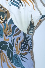 Louis Vuitton Men’s Large White Blue Short Sleeve Leaf Print Cotton T-Shirt