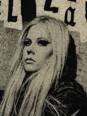 Avril Lavigne concert shirt 2025 Men’s XL
