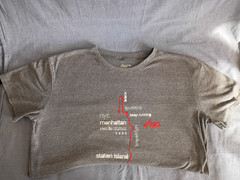 ASICS 2005 New York City Marathon T-Shirt -MENS LARGE-GRAY -preowned-