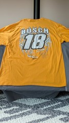 Kyle Busch #18 M&M’s NASCAR Racing T-Shirt 2XL Joe Gibbs Racing Yellow