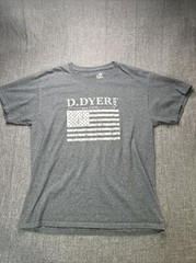 D. Dyer Inc. Shirt Men Size Medium Athletic Gray Flag Construction Short Sleeve
