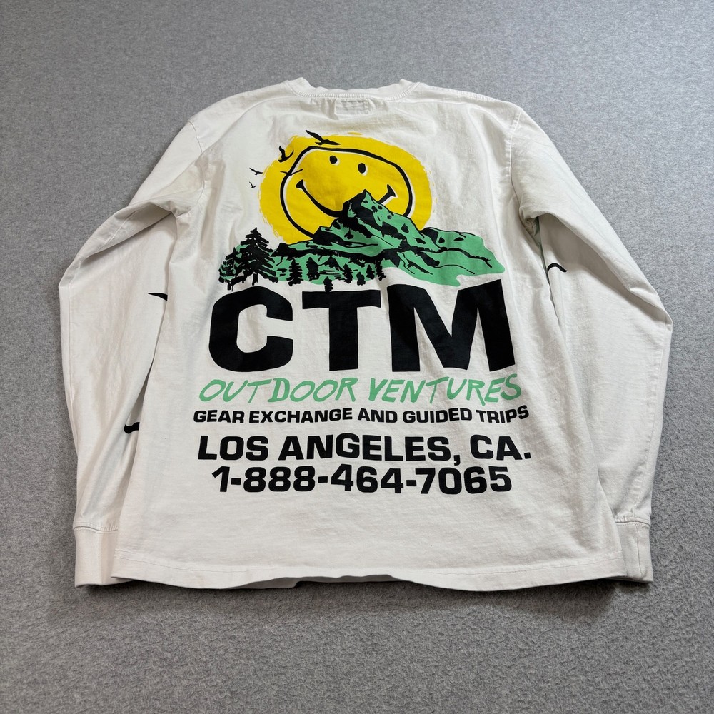 Chinatown Market Shirt Mens Medium Long Sleeve Outdoor Ventures Smiley Graphic T
