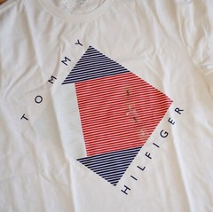 Tommy Hilfiger Men’s Short Sleeve Crew-Neck Stripe Tee T-Shirt