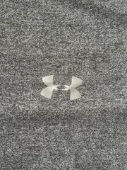 Under Armour Loose Fit T-Shirt Mens XL Gray Heat Gear Small Logo