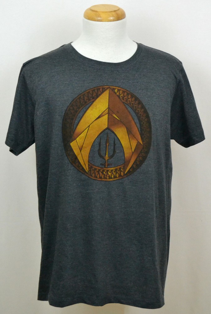 DC Comics Aquaman Logo T-shirt Comic Book Superhero Graphic Tee Gray NWT
