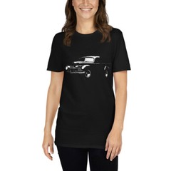 1946 Hudson Antique Pickup Truck Short-Sleeve Unisex T-Shirt