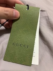 GUCCI MIRROR LOGO CAMEL T-SHIRT WITH PURPLE & YELLOW DESIGN (SIZE XS OVERSIZED)