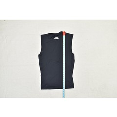 NEW Under Armour HeatGear Compression Sleeveless Shirt Black Size L