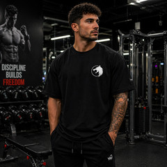 Wolf Logo Gym T-Shirt Men Fitness Workout Minimal Graphic Tee Streetwear Muscle