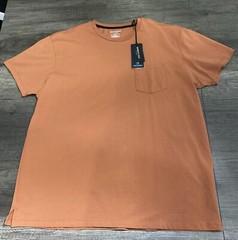 Kenneth Cole The Pocket Tee Skin Fit Light Weight Size XL Orange/Brown