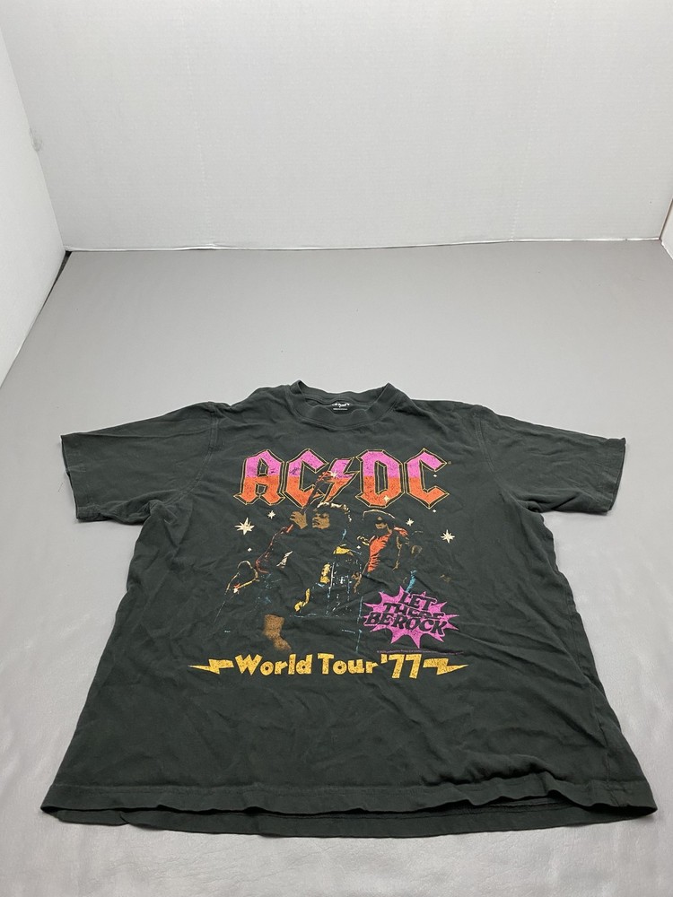 Shirt Mens S Black Old Navy AC/DC World Tour Graphic Tee Crewneck Tagless Cotton
