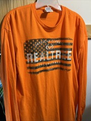Realtree Long Sleeve T-Shirt Mens Size XL (46-48) Safety Orange.