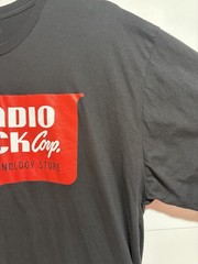 VINTAGE – RADIO SHACK CORP LOGO BLACK SHORT SLEEVE T-SHIRT XL LAT 100% COTTON