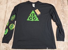 Nike acg long sleeve shirt size large ( Loose Fit) Lots Of Nature!