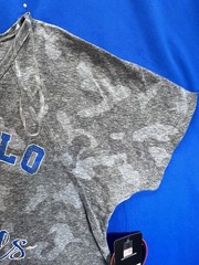 NWT ladies SML Univ. at Buffalo (NY) Bulls crew gray cotton/poly/rayon tee